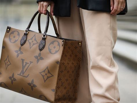 louis vuitton bag appraisal|Louis Vuitton luggage valuation.